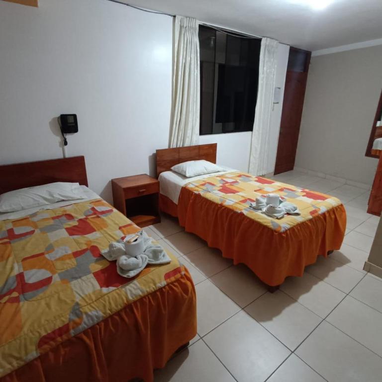 Hotel Pradera de los Celajes - Habitación Doble Superior - 1 cama extragrande o 2 individuales - 2
