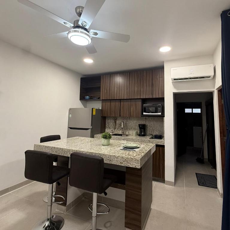 Departamento espacioso y centrico - Apartamento de 2 dormitorios - 15