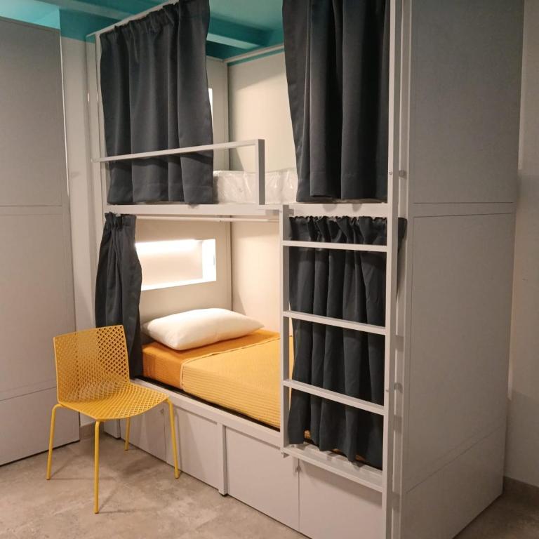 Il Sassolino - Dormitorio Femminile con 8 Letti - 2