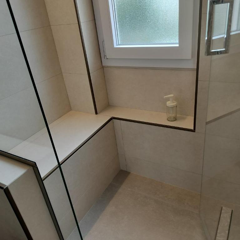 Paoletti Apartment Florence - Two-Bedroom Apartment with Terrace - 25