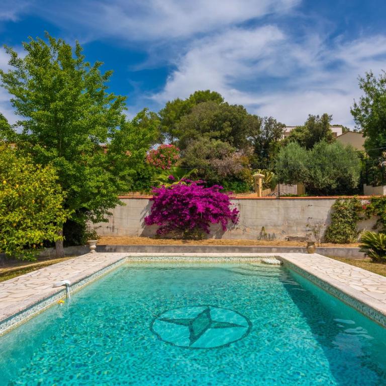 Modern Holiday Home Pool & Wifi - Maison 1 Chambre - 1