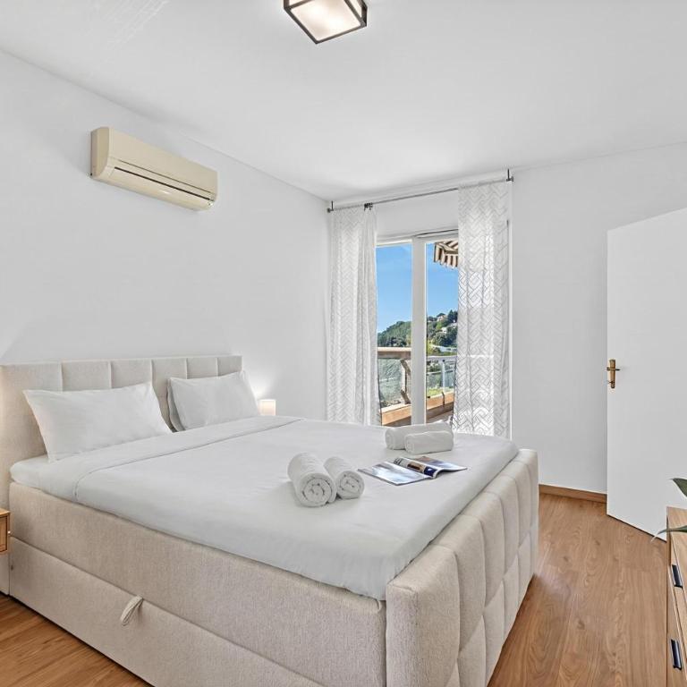 Via Maraini 15 - Appartamento con Vista Lago - 12