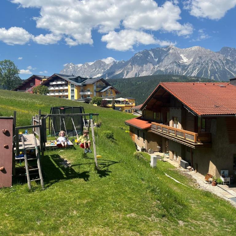Apartment Alpenperle - Apartment mit Balkon - 1