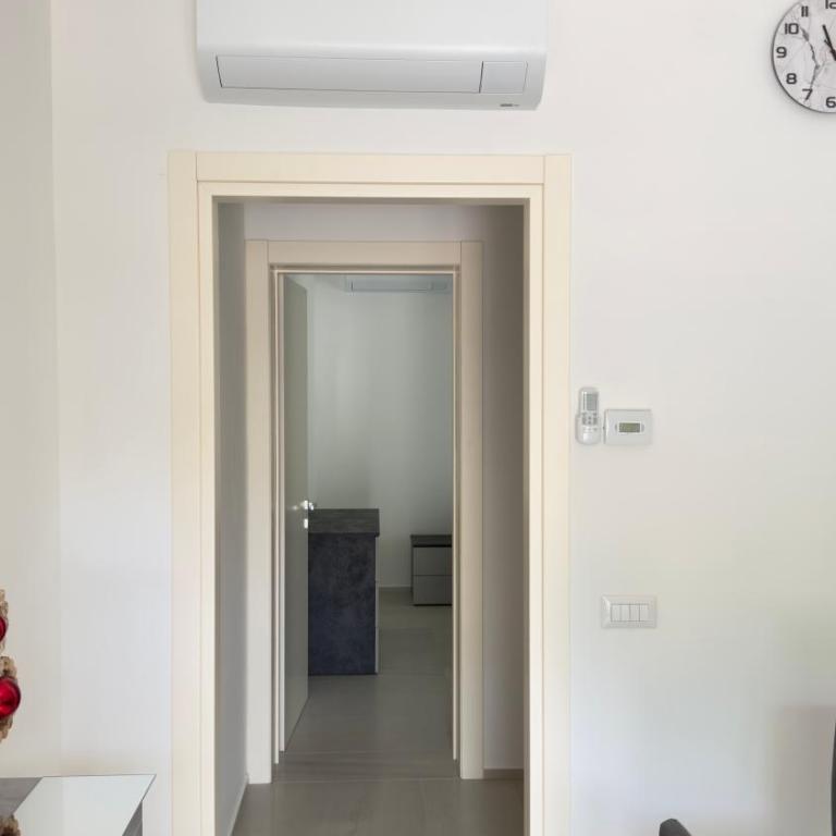 Riccione Beach Apartments - One-Bedroom Apartment - 4