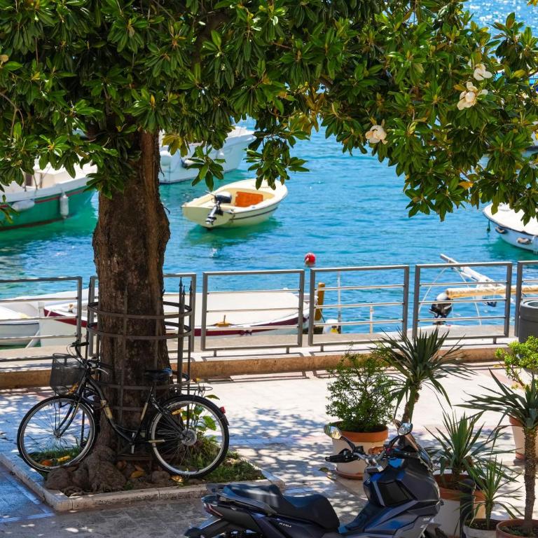 Apartments Astoria HN - Apartment with Sea View - 1