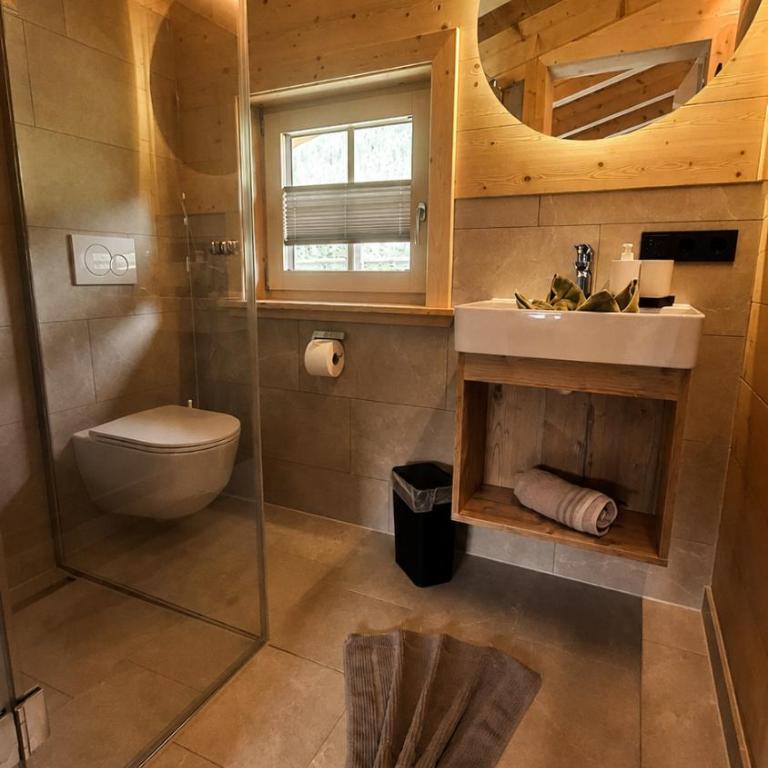 Wieslhütte - Chalet mit Dusche - 32