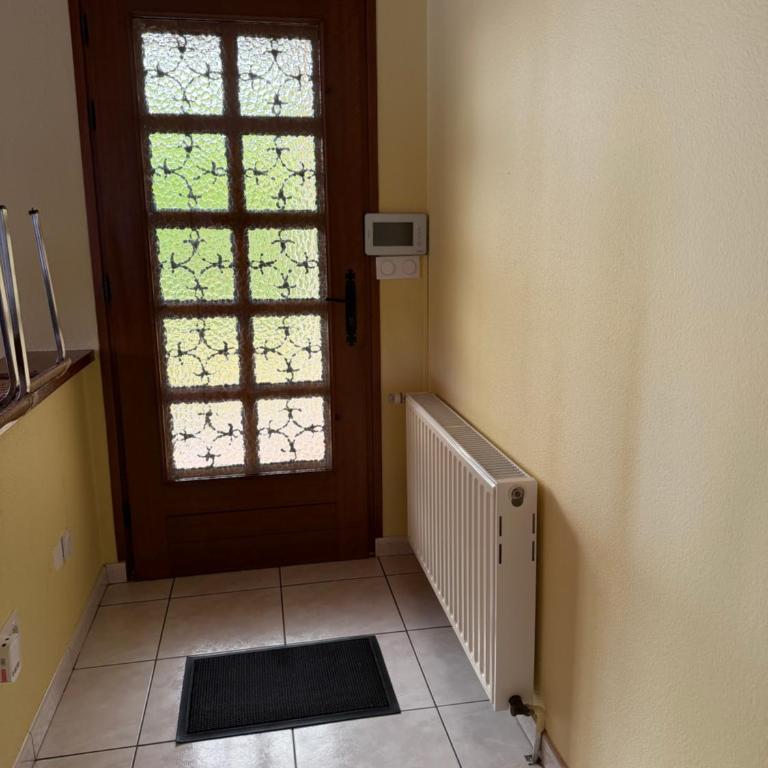 Maison et Appartement Indépendant , 10 Personnes , 5 min des Lacs et 10 min de l'océan - Casa de 5 dormitorios - 37