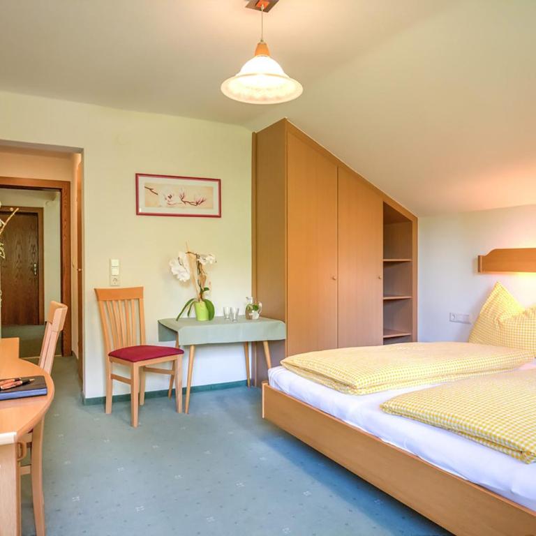 Kramlhof - by myNests - Doppelzimmer mit Gartenblick - 4