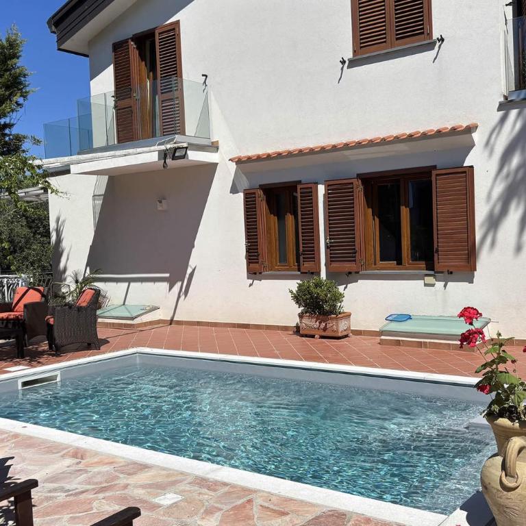 The House of Annie with magnificent garden - Villa with Garden View - 1