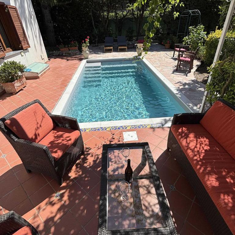 The House of Annie with magnificent garden - Villa with Garden View - 3
