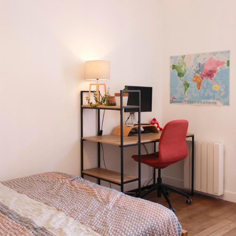 Charming Paris 19th Apt for Two - Apartment - 7