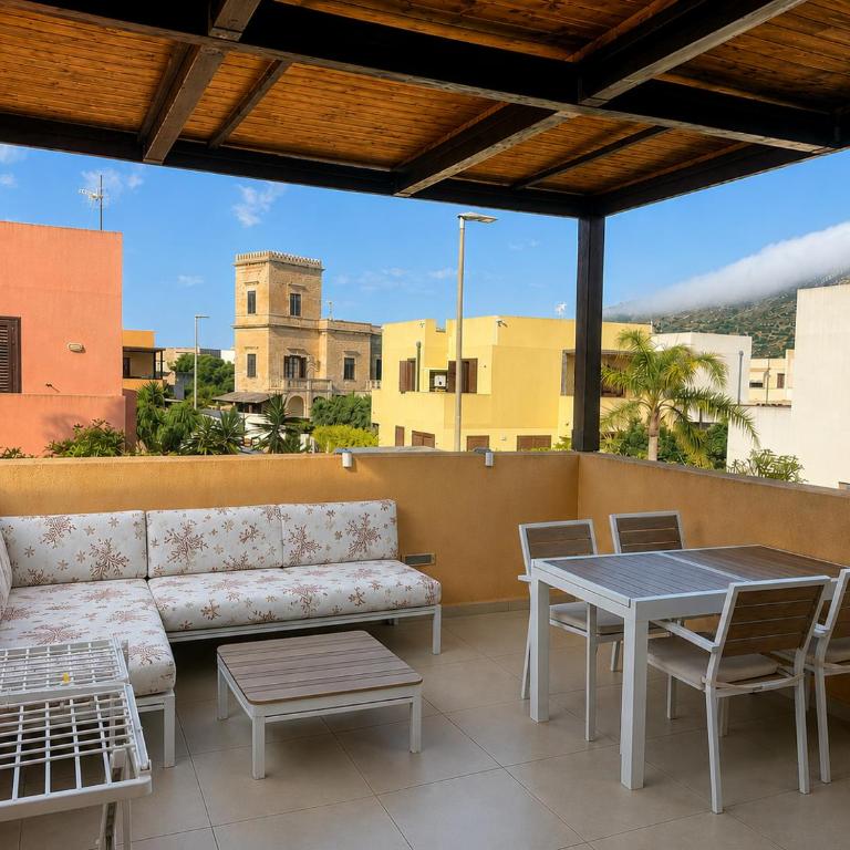 Villa Favignana - Appartamento con 2 Camere da Letto e Vista Giardino - 16