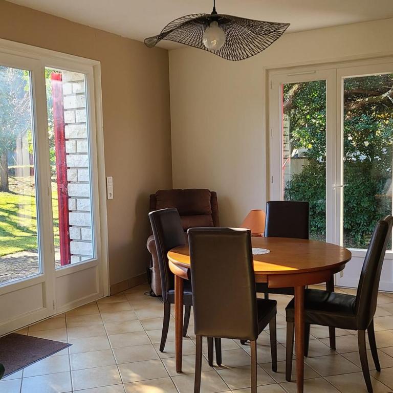 Grande maison familiale 4 chambres - Maison de Vacances - 3
