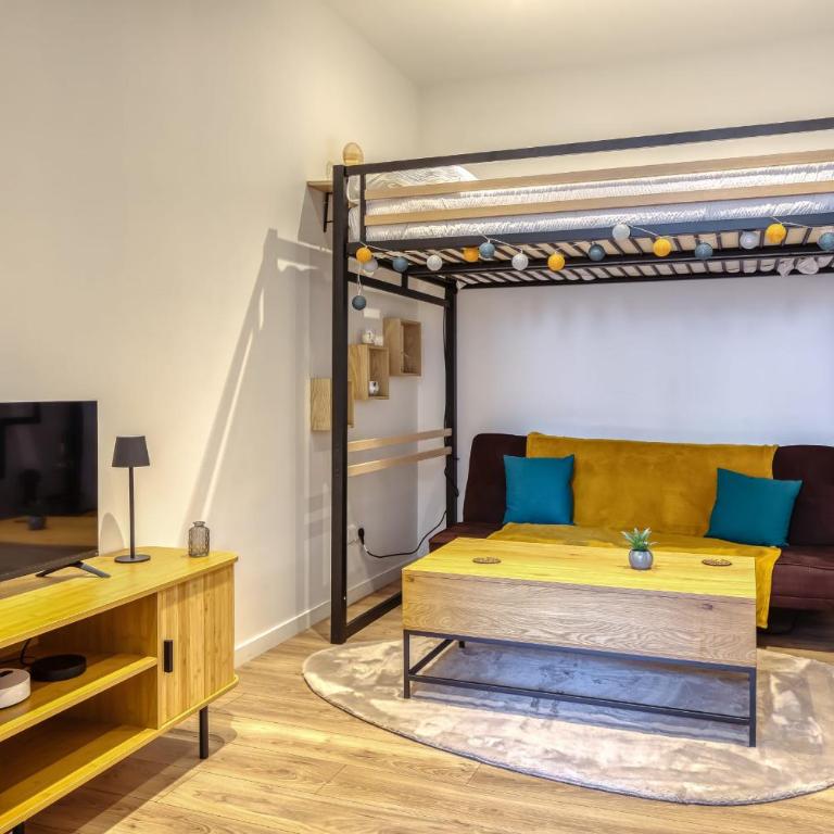 Bienvenue chez Brousse studio rénové proche quais et préfecture - Studio - 1