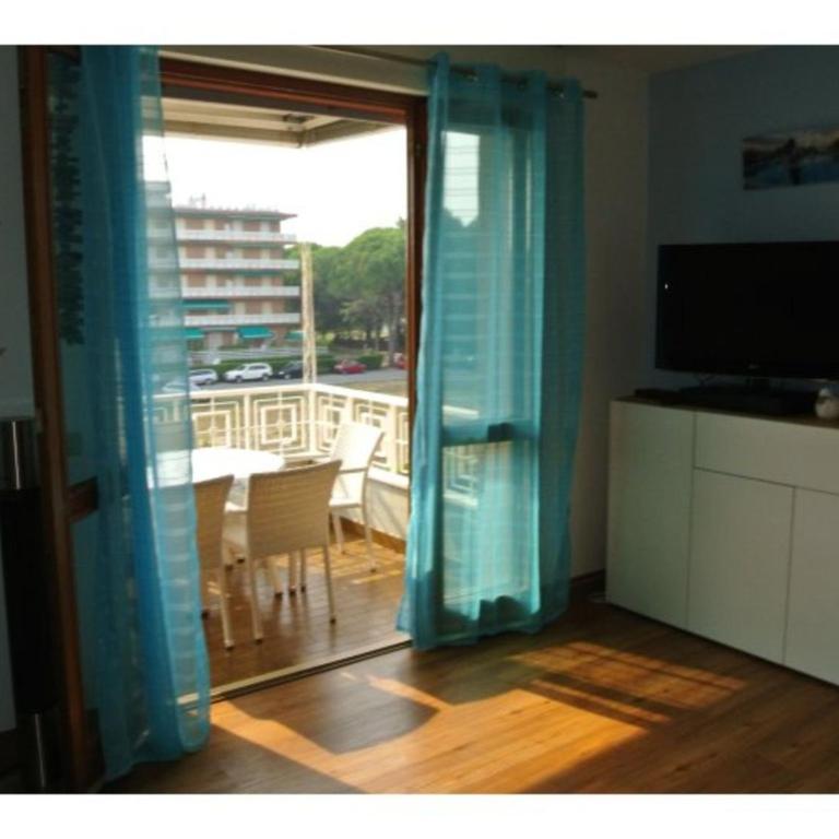Inviting apartment with pool near the beach - Appartamento - 11