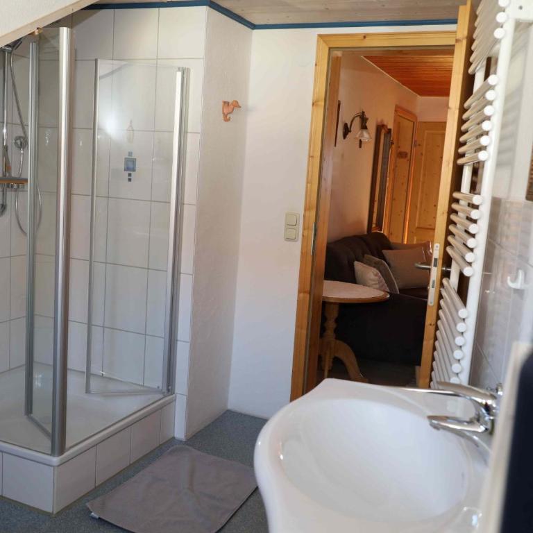 Ferienwohnungen Zwerger - Apartment mit 2 Schlafzimmern und Bergblick - 9