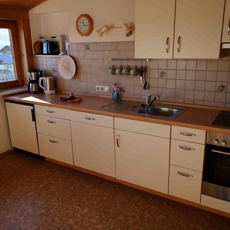 Ferienwohnungen Zwerger - Apartment mit 2 Schlafzimmern und Bergblick - 12