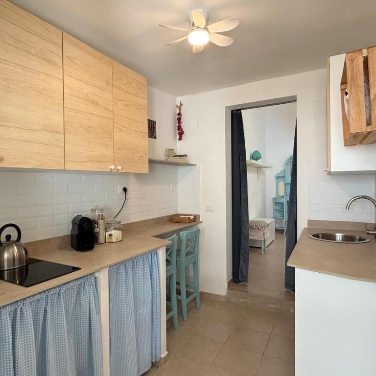 La Casa Del Pescatore n 34 Palese Airport - One-Bedroom House - 26