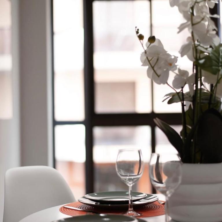 APPARTEMENT LUXUEUX PARKING PRIVÉ WIFI METRO AEROPORT Centre Ville CAMPANS CAFFARELLI - One-Bedroom Apartment - 17