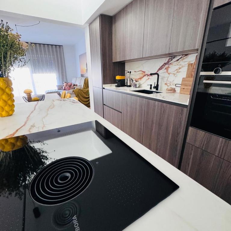 Amalfi - Three-Bedroom Deluxe Apartment - 12