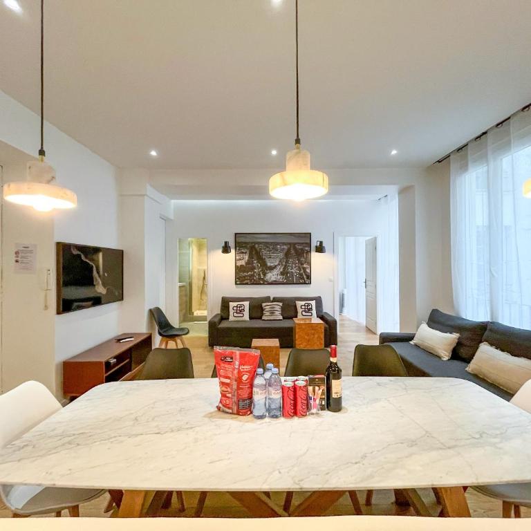 UrbanFlat 69 - Authentic Parisian Home in the Center of Paris - Appartement - 6