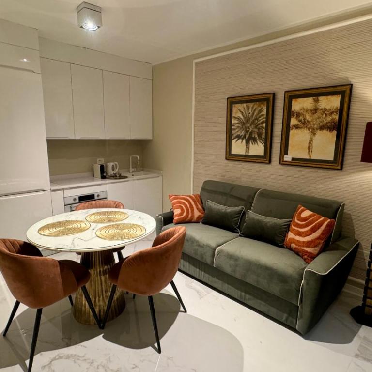 La Chartreuse Luxury Suites 2A - One-Bedroom Apartment - 8
