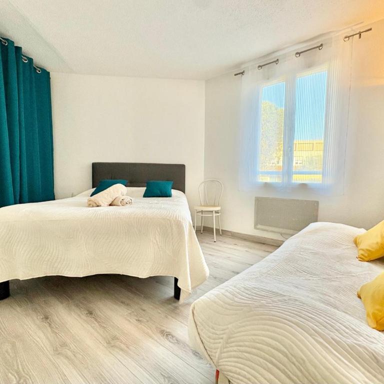 F2 avec terrasse et parking privé à Fréjus - One-Bedroom Apartment - 2