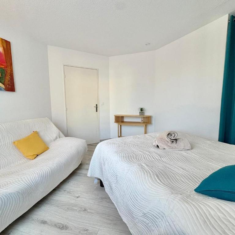 F2 avec terrasse et parking privé à Fréjus - One-Bedroom Apartment - 12