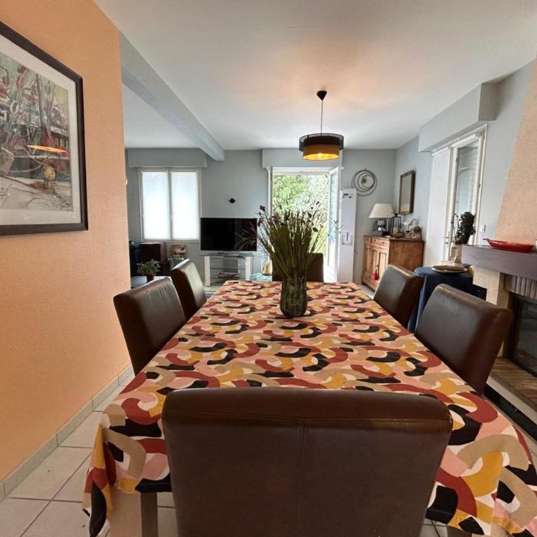 Bright house with terrace - Vacation Home - 2
