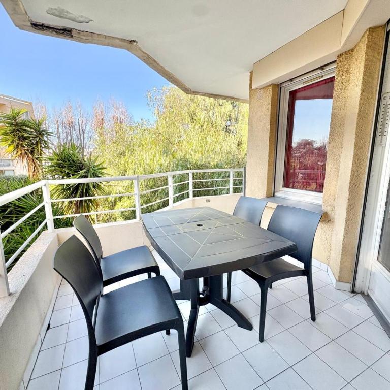 F2 avec terrasse et parking privé à Fréjus - One-Bedroom Apartment - 17