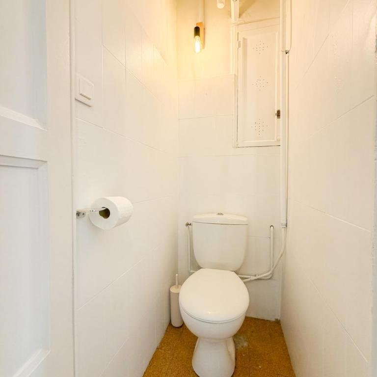 T2 lumineux sur le port de Sanary - One-Bedroom Apartment - 21