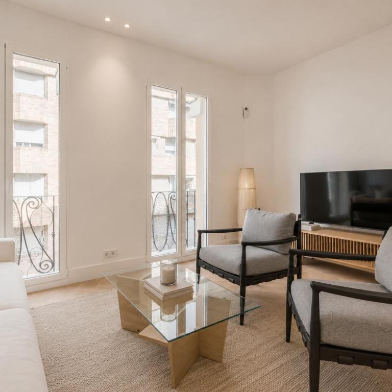PiSO PRIME, 2 HABITACIONES SALAMANCA - Apartamento de 2 dormitorios - 1