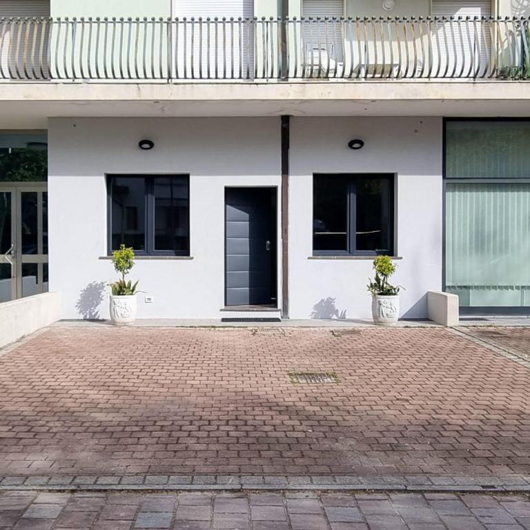 Platani 64 - Two-Bedroom Apartment - 10