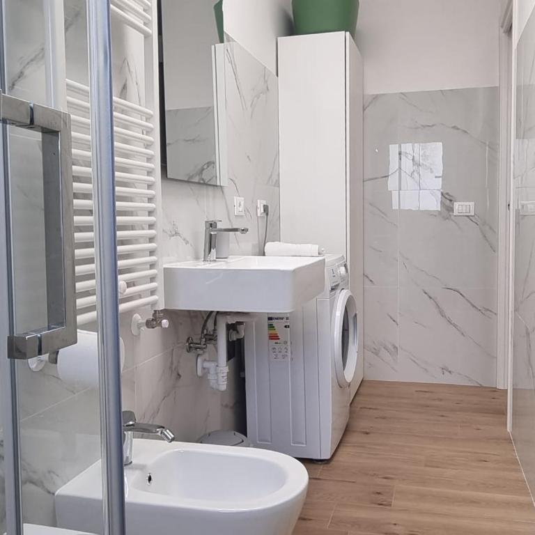 Platani 64 - Two-Bedroom Apartment - 16