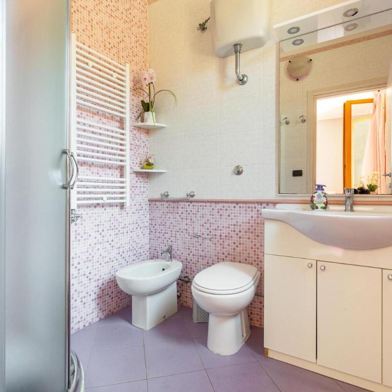 B&B Girasole - Camera Tripla con Bagno Privato - 4