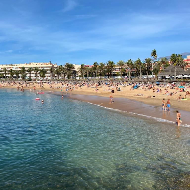 NEW POSITIVE VIBES HOLIDAYS HOME, Playa de las Americas, Tenerife - Appartement 3 Chambres - 4