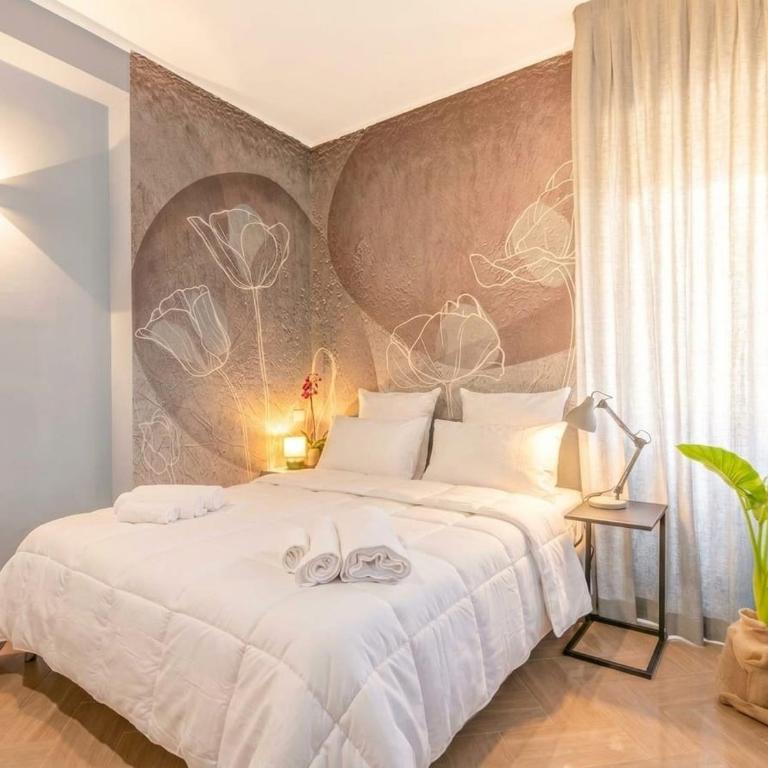 City Gate - luxury suites - King Suite with Spa Bath - 13