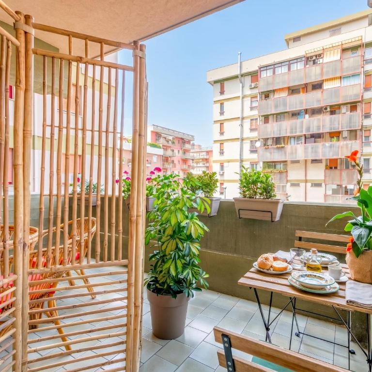 City Gate - luxury suites - Suite with Balcony - 4