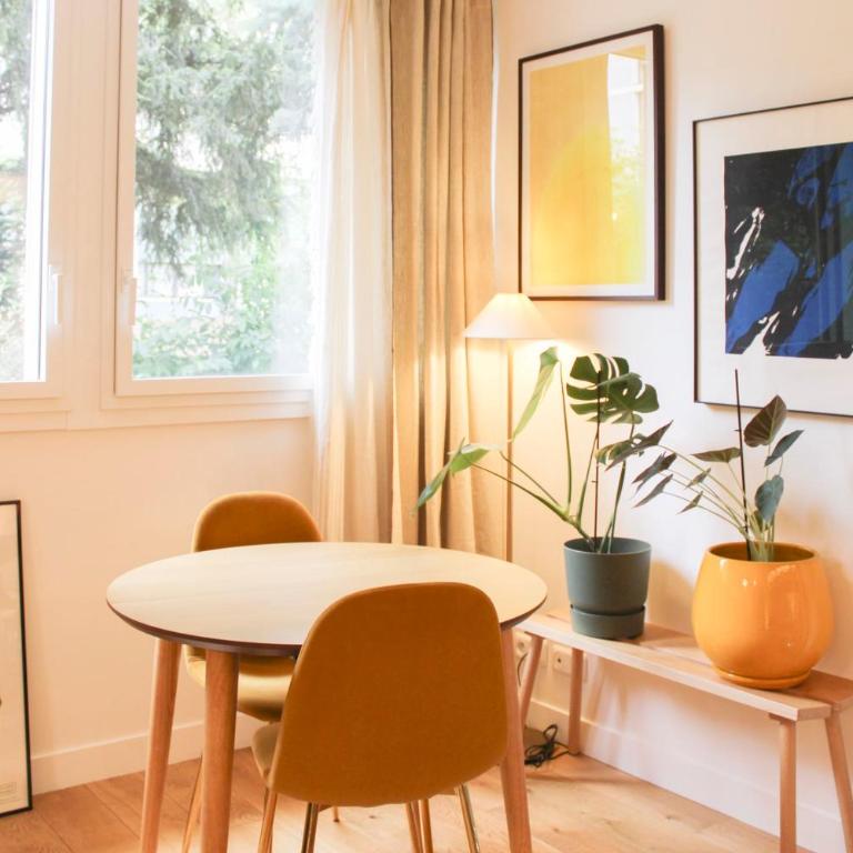 Appart calme avec jardin privatif Paris 20e - Appartement - 8