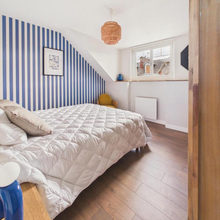 Superbe maison pour 10, plage à pied - Maison de Vacances - 13