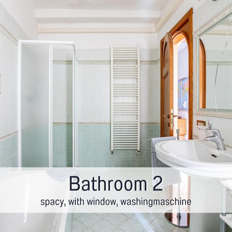 VeryneartheTowerPisa Ideal for Families & Friends - Two-Bedroom Apartment with Balcony - 13