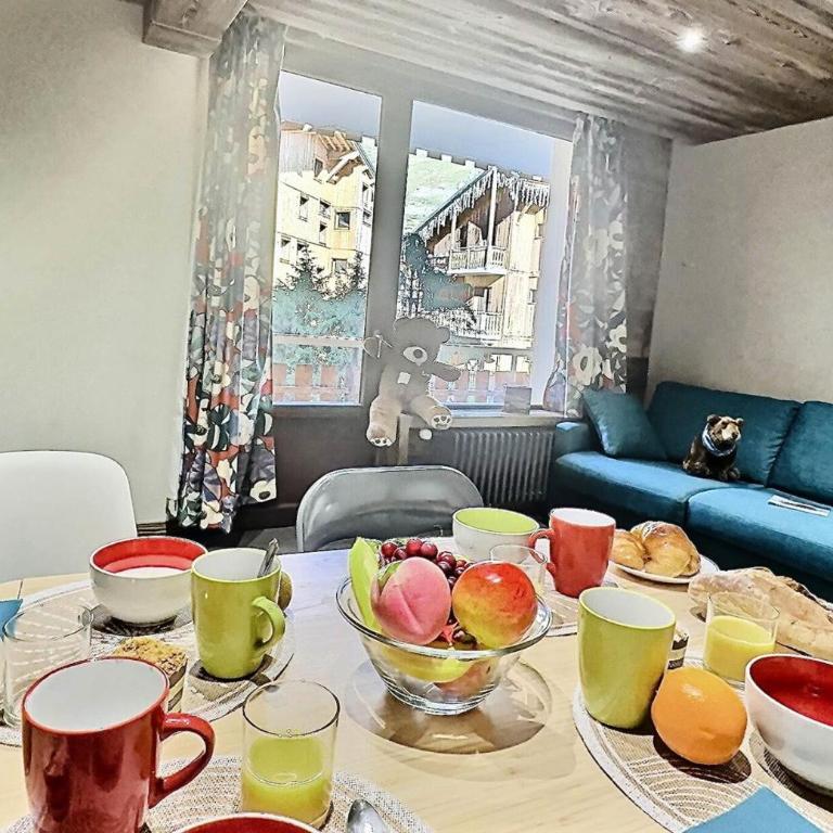 Résidence Le Rosset - Studio 4 personnes à Tignes proche des commerces, des pistes et de l'agence CIS dans le quartier du Rosset.Grand studio de 28m², MAE-2111 - Studio - 1