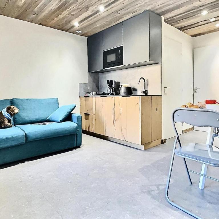 Résidence Le Rosset - Studio 4 personnes à Tignes proche des commerces, des pistes et de l'agence CIS dans le quartier du Rosset.Grand studio de 28m², MAE-2111 - Studio - 2