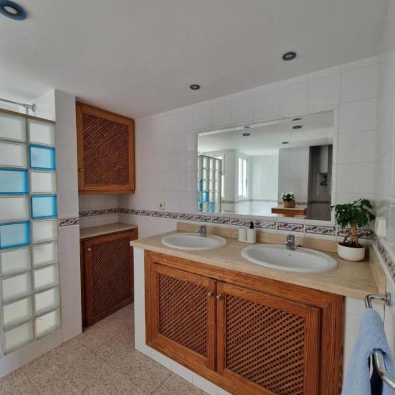 CASA EN ALTEA PRIMERA LINEA y VISTAS AL MAR 4 - Appartement 3 Chambres - 13