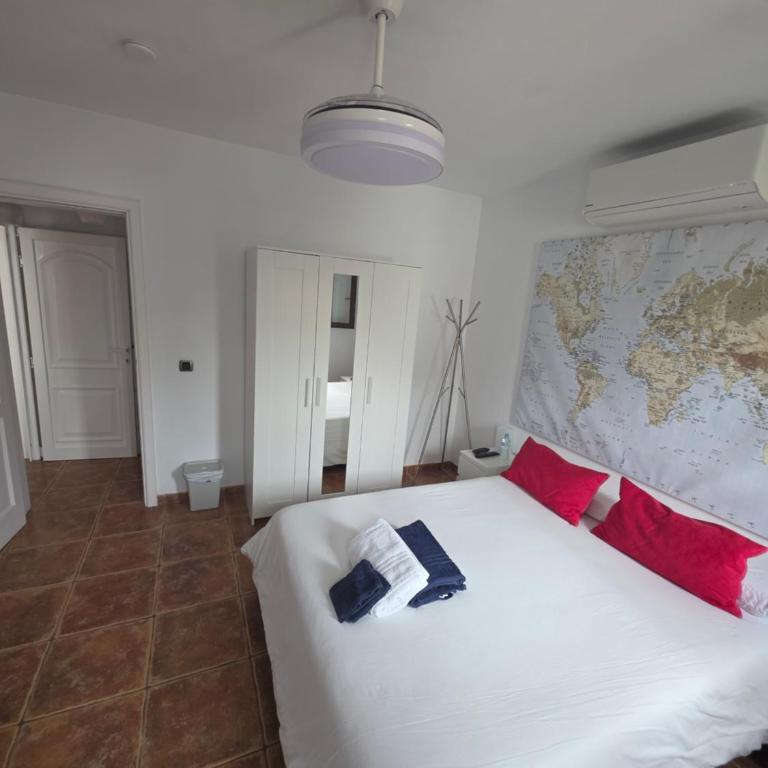 Refugio Costa Teguise - Lanzarote - Suite mit Queensize-Doppelbett und Poolblick - 6