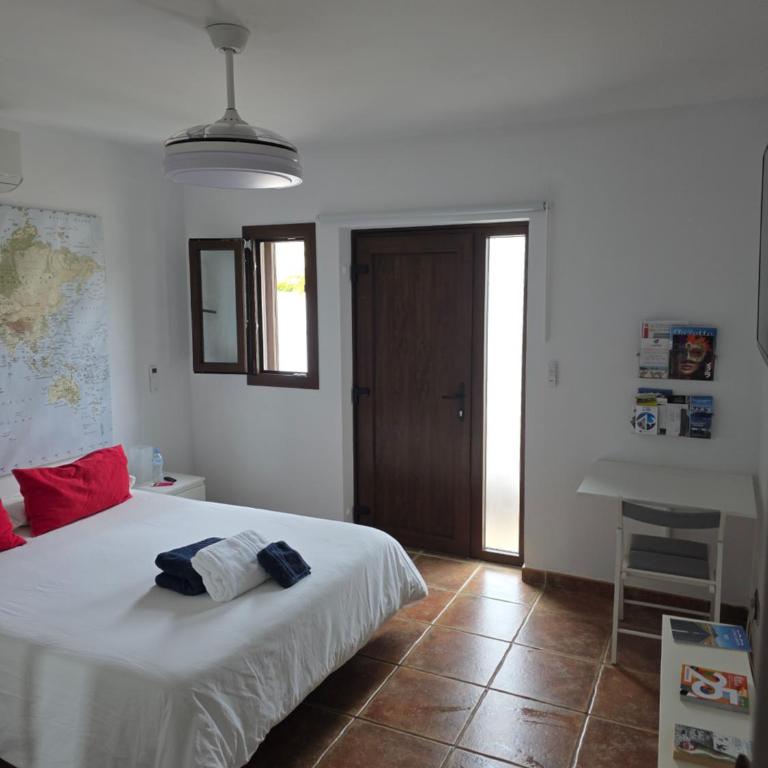 Refugio Costa Teguise - Lanzarote - Suite mit Queensize-Doppelbett und Poolblick - 5