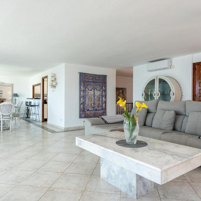 Villa with private pool and direct access to the beach - Villa - Beach Front - 33