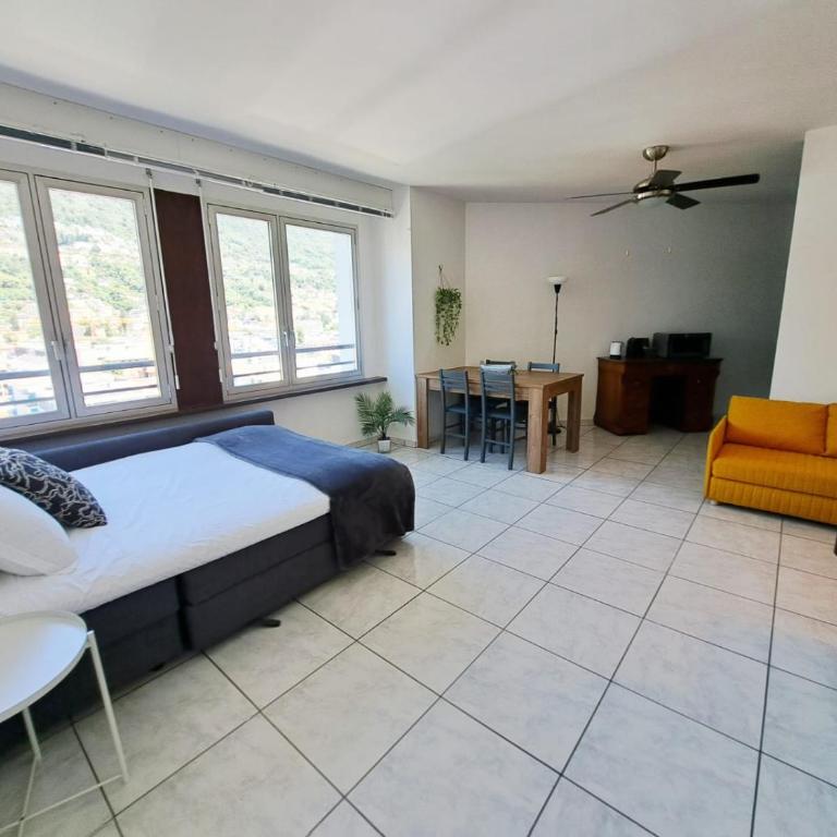 Loft Torre 2 by Quokka 360 - City & Lake View Studio in Central Locarno - Monolocale Triplo Standard - 3