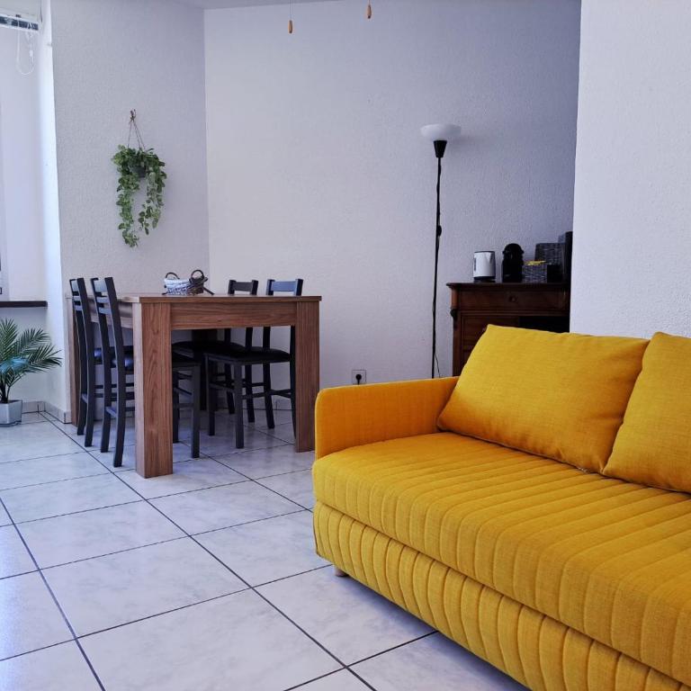 Loft Torre 2 by Quokka 360 - City & Lake View Studio in Central Locarno - Monolocale Triplo Standard - 5