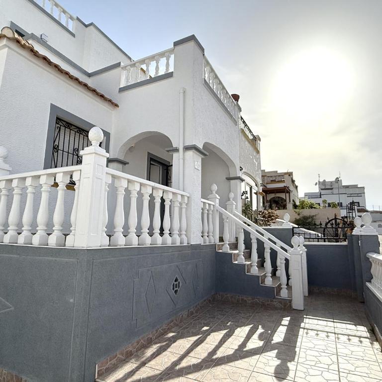 205 Dream Hills 2 Alicante Holiday - Villa - 2
